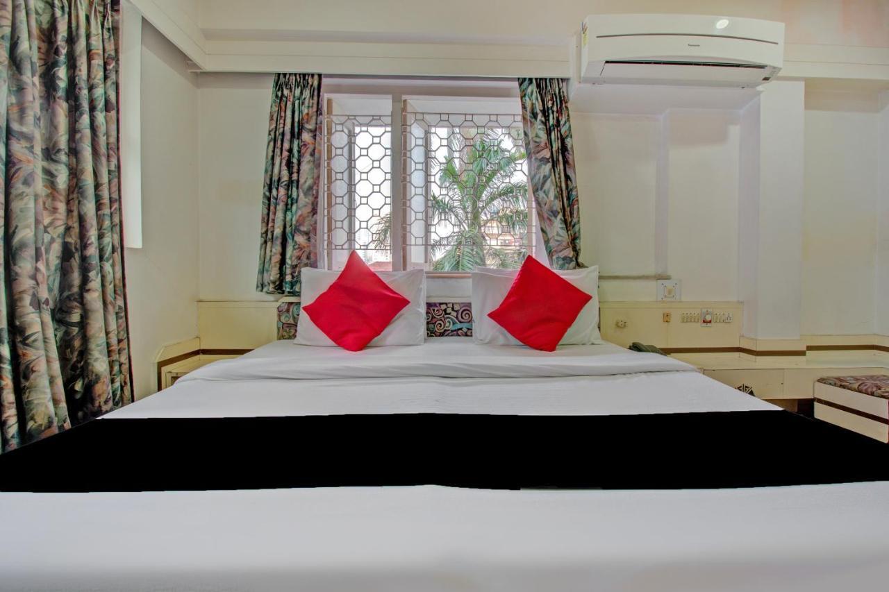 Capital O 76484 Hotel Balwas International Mumbai Kültér fotó